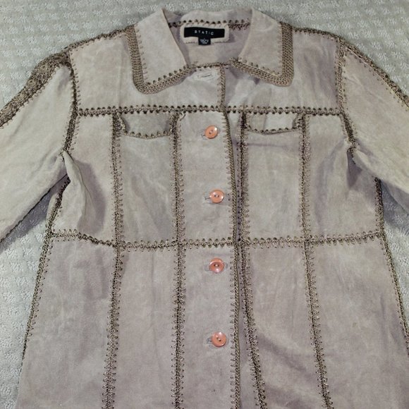 VINTAGE 90s Static Size Large Light Tan Leather and Crocheted Jacket - Picture 3 of 7